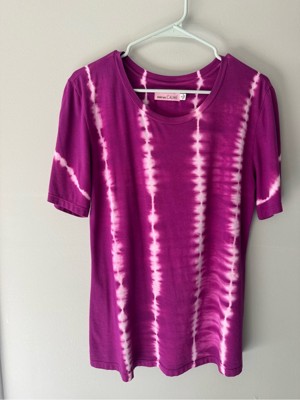 Johnny Was Magenta and White Tie-Dye Short Sleeve Tee
